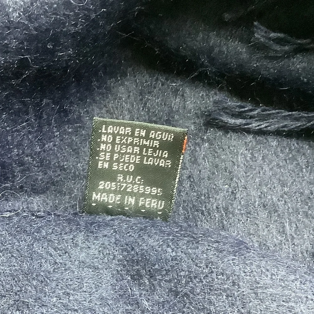 Alpaca Camargo Peru Rectangular Fringed Scarf